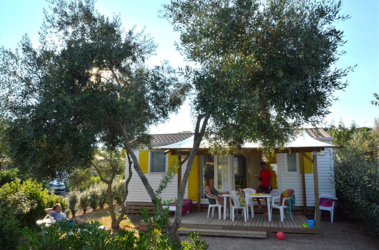 Domaine Sainte Veziane Hotel Bessan Buitenkant foto