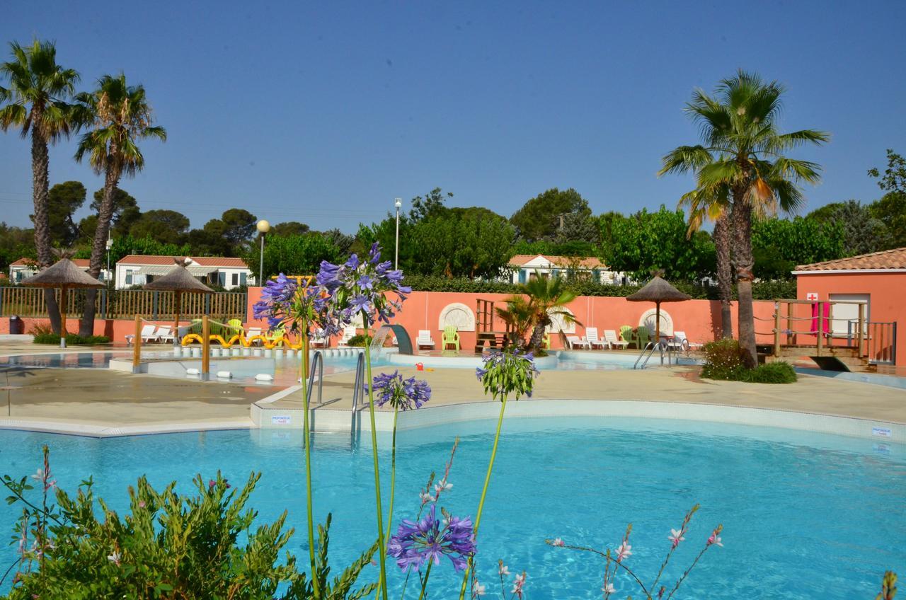 Domaine Sainte Veziane Hotel Bessan Buitenkant foto
