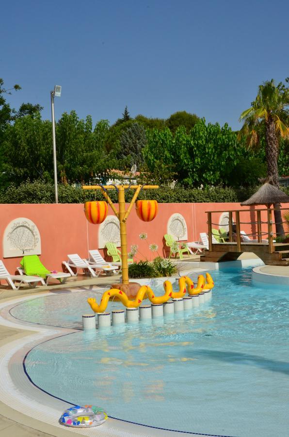 Domaine Sainte Veziane Hotel Bessan Buitenkant foto